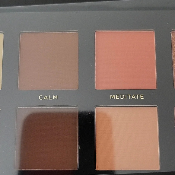 NWT ACE Beautè Serenity Eye Shadow Pallet - Picture 5 of 7